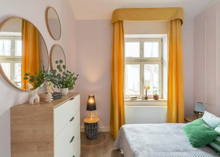 Barbakan Loft Old Town Apartment *